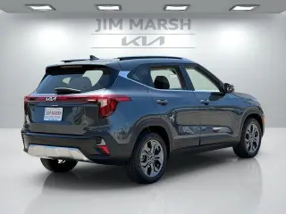 Kia Seltos 2024 S 4dr SUV