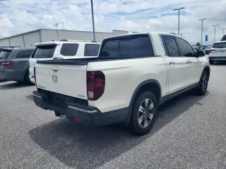 Honda Ridgeline 2017 AWD RTL-E 4dr Crew Cab 5.3 ft. SB
