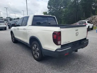Honda Ridgeline 2017 AWD RTL-E 4dr Crew Cab 5.3 ft. SB