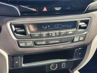 Honda Ridgeline 2023 AWD RTL 4dr Crew Cab 5.3 ft. SB