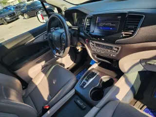 Honda Ridgeline 2023 AWD RTL 4dr Crew Cab 5.3 ft. SB