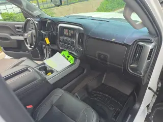 Chevrolet Silverado 2500HD 2015 4x4 LTZ 4dr Double Cab SB