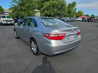 Toyota Camry 2017 XLE 4dr Sedan