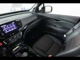 Honda Ridgeline 2023 AWD Black Edition 4dr Crew Cab 5.3 ft. SB