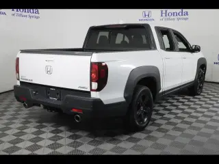 Honda Ridgeline 2023 AWD Black Edition 4dr Crew Cab 5.3 ft. SB