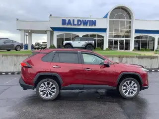 Toyota RAV4 2024 AWD Limited 4dr SUV