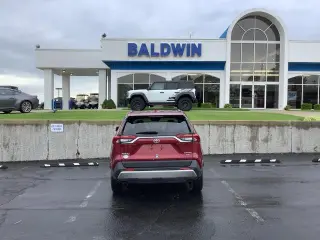 Toyota RAV4 2024 AWD Limited 4dr SUV