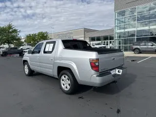Honda Ridgeline 2006 AWD RTL 4dr Crew Cab