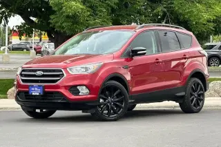 Ford Escape 2017 AWD Titanium 4dr SUV