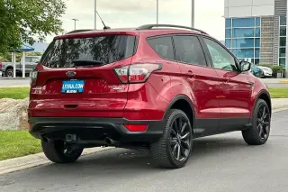 Ford Escape 2017 AWD Titanium 4dr SUV