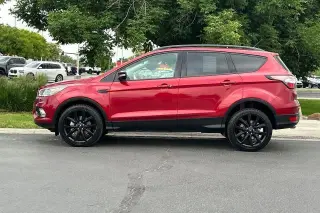 Ford Escape 2017 AWD Titanium 4dr SUV