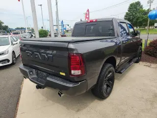 Ram 1500 2018 4x4 Night 4dr Crew Cab 5.5 ft. SB Pickup