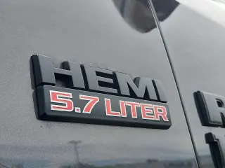 Ram 1500 2018 4x4 Night 4dr Crew Cab 5.5 ft. SB Pickup