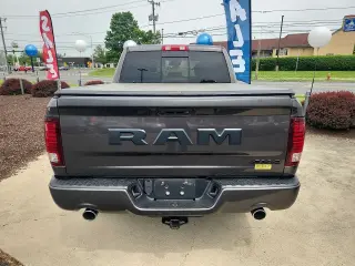 Ram 1500 2018 4x4 Night 4dr Crew Cab 5.5 ft. SB Pickup