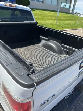 Ford F-150 2010 4x4 XL 4dr SuperCab Styleside 6.5 ft. SB