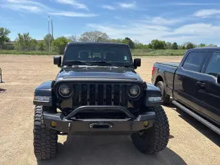Jeep Gladiator 2020 4x4 Overland 4dr Crew Cab 5.0 ft. SB