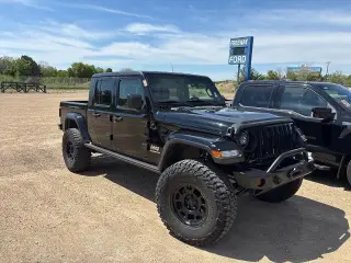 Jeep Gladiator 2020 4x4 Overland 4dr Crew Cab 5.0 ft. SB