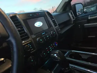 Ford F-150 2019 4x4 XL 4dr SuperCrew 5.5 ft. SB