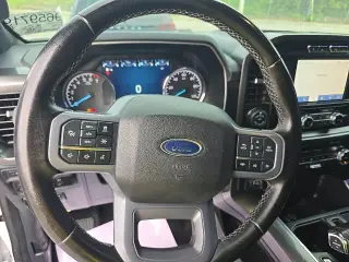 Ford F-150 2023 4x4 Platinum 4dr SuperCrew 6.5 ft. SB