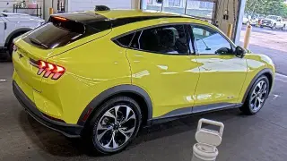 Ford Mustang Mach-E 2025 Select 4dr SUV