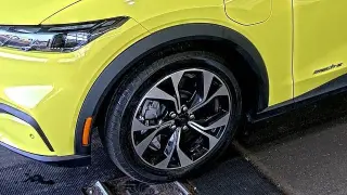 Ford Mustang Mach-E 2025 Select 4dr SUV