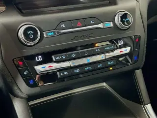 Ford Explorer 2020 AWD Limited 4dr SUV
