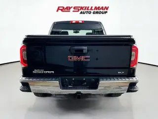 GMC Sierra 1500 2017 4x4 SLT 4dr Crew Cab 5.8 ft. SB