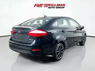 Ford Fiesta 2017 SE 4dr Sedan