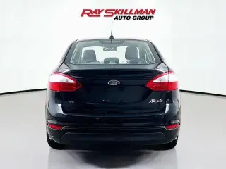 Ford Fiesta 2017 SE 4dr Sedan