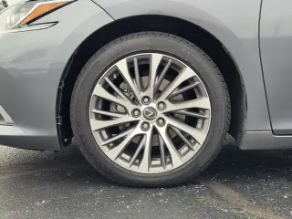Lexus ES 350 2019 F SPORT 4dr Sedan