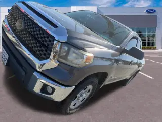Toyota Tundra 2018 4x2 SR5 4dr Double Cab Pickup SB (5.7L V8)