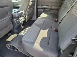 Ford F-150 2023 4x2 XL 4dr SuperCrew 5.5 ft. SB