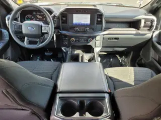 Ford F-150 2023 4x2 XL 4dr SuperCrew 5.5 ft. SB