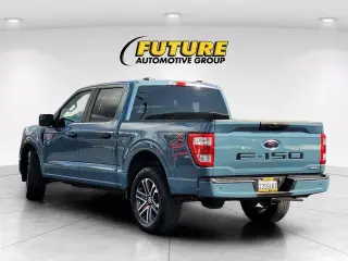 Ford F-150 2023 4x2 XL 4dr SuperCrew 5.5 ft. SB