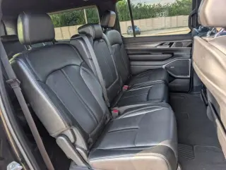Jeep Wagoneer L 2024 4x2 Series II 4dr SUV