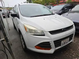 Ford Escape 2015 S 4dr SUV