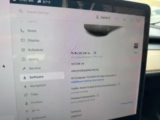 Tesla Model 3 2019 Mid Range 4dr Fastback