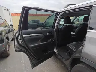 Toyota Highlander 2019 SE 4dr SUV