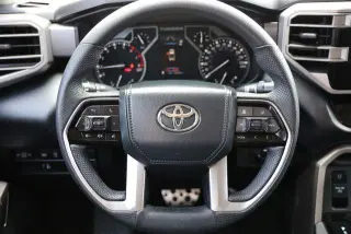 Toyota Tundra 2022 4x2 SR5 4dr CrewMax Cab Pickup SB