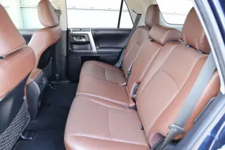 Toyota 4Runner 2019 4x4 SR5 4dr SUV
