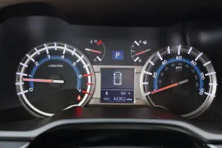 Toyota 4Runner 2019 4x4 SR5 4dr SUV