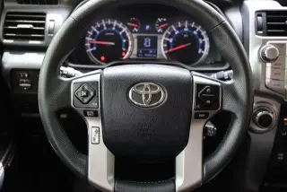 Toyota 4Runner 2019 4x4 SR5 4dr SUV