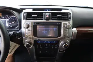 Toyota 4Runner 2019 4x4 SR5 4dr SUV
