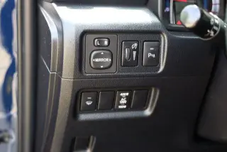 Toyota 4Runner 2019 4x4 SR5 4dr SUV