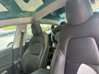 Tesla Model 3 2021 Standard Range Plus 4dr Sedan