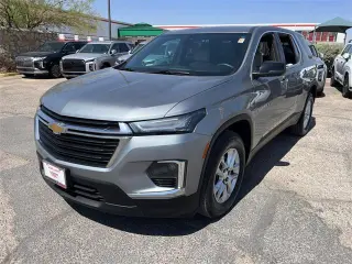 Chevrolet Traverse 2023 LS 4dr SUV w/1LS
