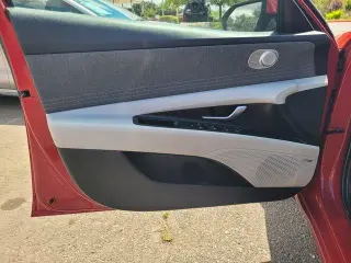 Hyundai ELANTRA Hybrid 2023 Limited 4dr Sedan