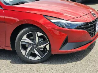 Hyundai ELANTRA Hybrid 2023 Limited 4dr Sedan