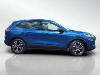 Ford Escape 2022 AWD SE 4dr SUV