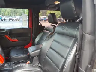 Jeep Wrangler 2012 4x4 Rubicon 2dr SUV